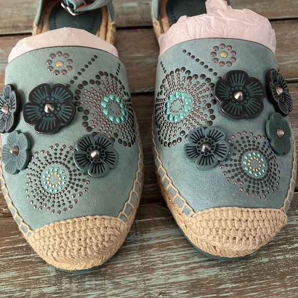 Coach Ankle Strap Astor Espadrilles with Tea Rose Rivets - Picture 4 of 5